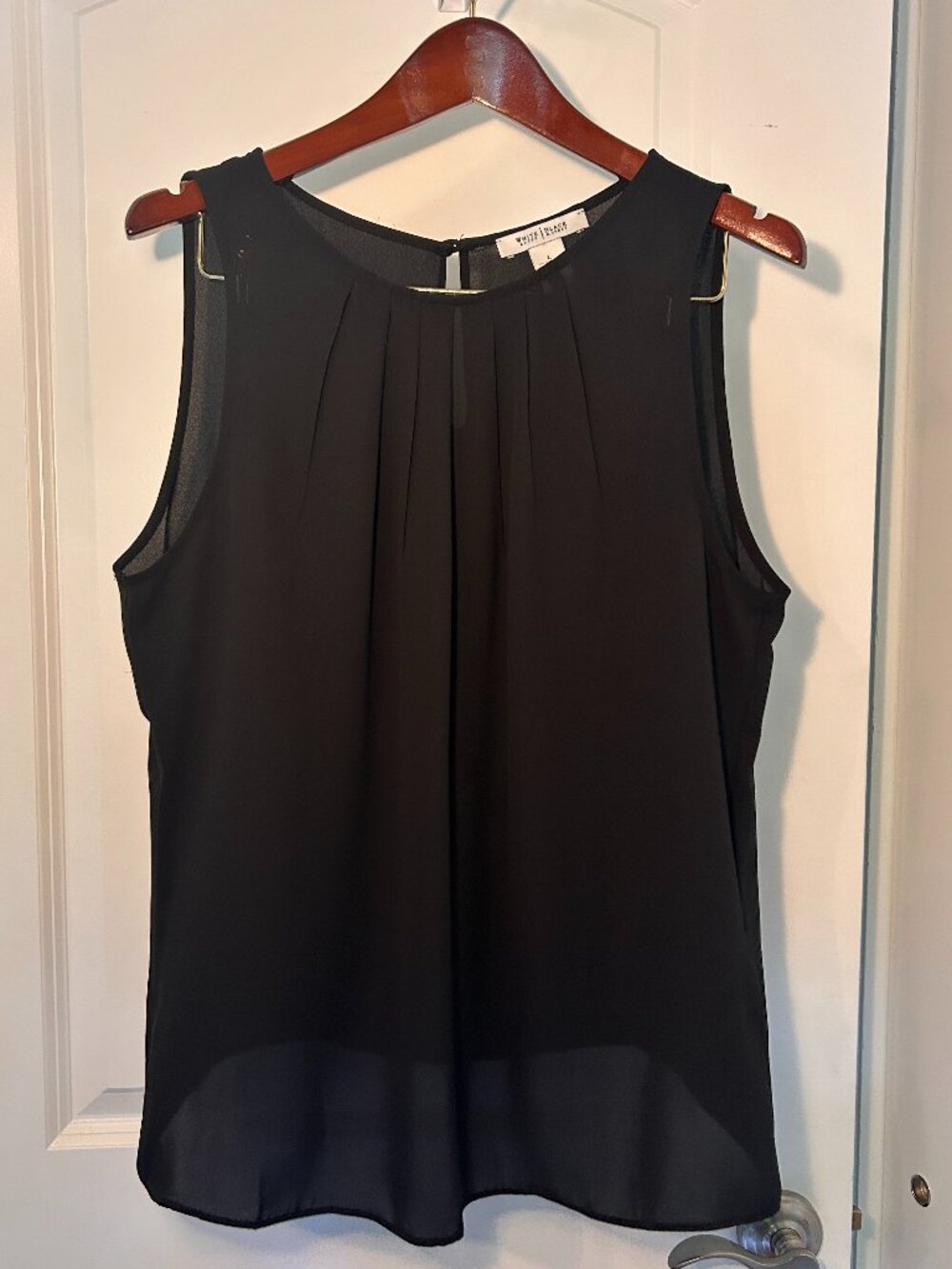 White House Black Market Pleated Shell Blouse Black Sleeveless Size L